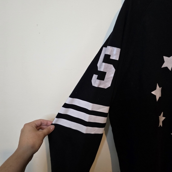 ⭐️40% Off⭐️ Vintage Bleecker & Mercer Sport & Rec. Club Oversized Sweatshirt - Picture 5 of 10